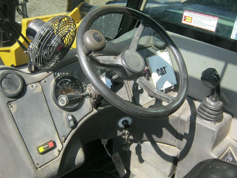 2013 Caterpillar TH943C Telehandler.