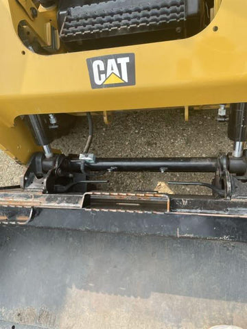 2016 Caterpillar 236D Skid Steer Loader.