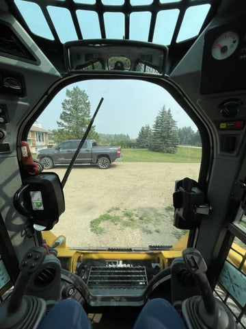 2016 Caterpillar 236D Skid Steer Loader.