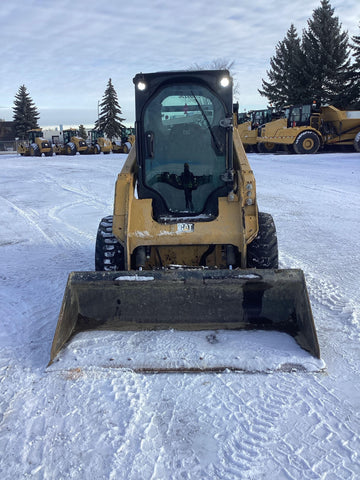 2017 Caterpillar 242D Skid Steer Loader