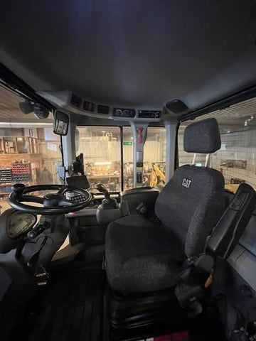 2017 Caterpillar 924K Wheel Loader.