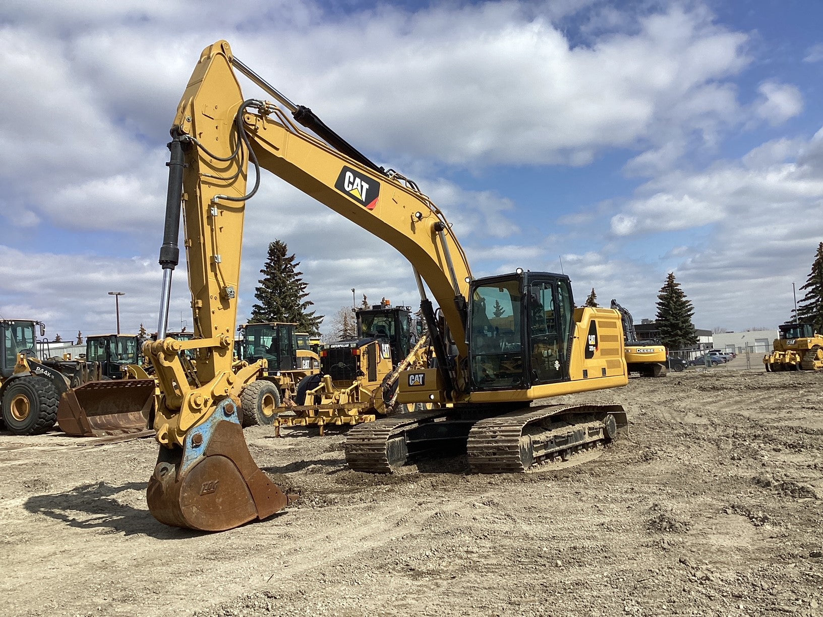 2018 Caterpillar 320 Excavator