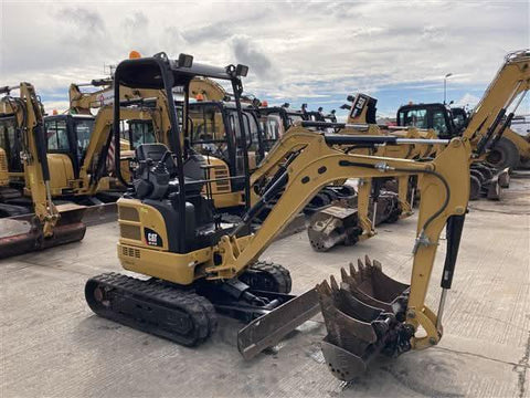 2018 Caterpillar 301.7D CR Excavator