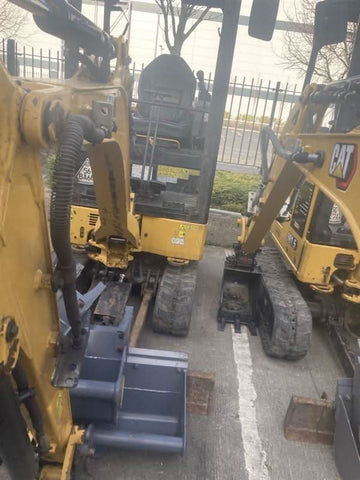 2021 Caterpillar 301.5 Excavator