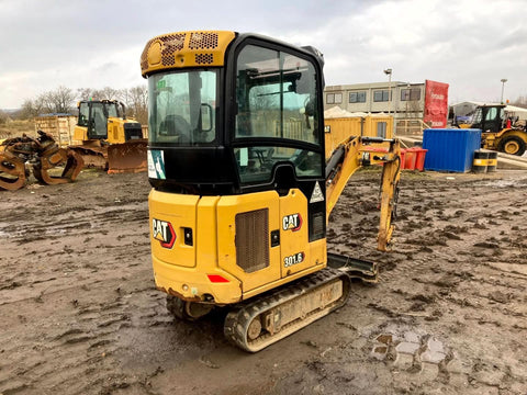 2021 Caterpillar 301.6 Excavator