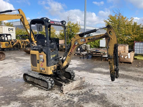 2021 Caterpillar 301.705ACR Excavator
