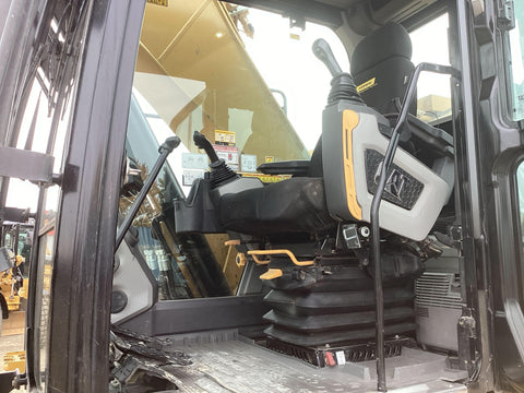 2022 Caterpillar 325 Excavator