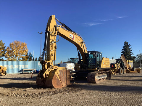 2022 Caterpillar 340 Excavator
