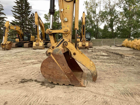 2022 Caterpillar 340 Excavator