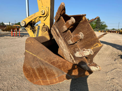 2022 Caterpillar 349 Excavator