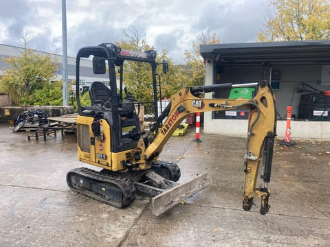 2022 Caterpillar 301.5 Excavator