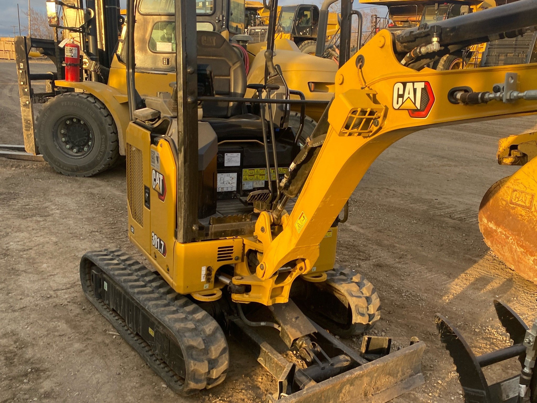 2023 Caterpillar 301.7 Excavator