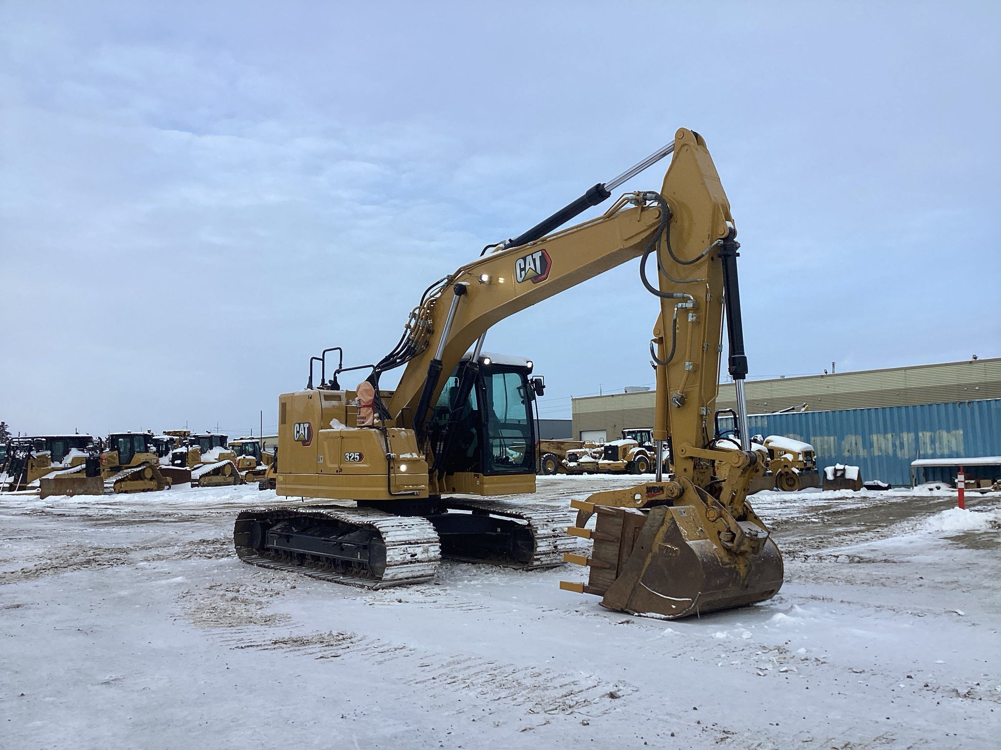 2023 Caterpillar 325 Excavator