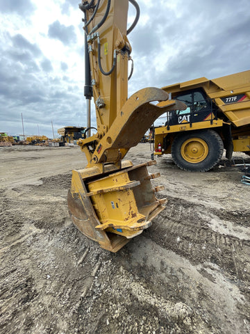 2023 Caterpillar 325 Excavator