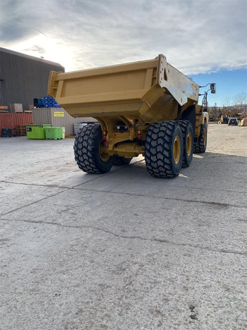 2023 Caterpillar 730 Articulated Truck