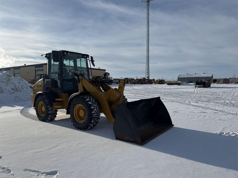 2023 Caterpillar 908 Wheel Loader