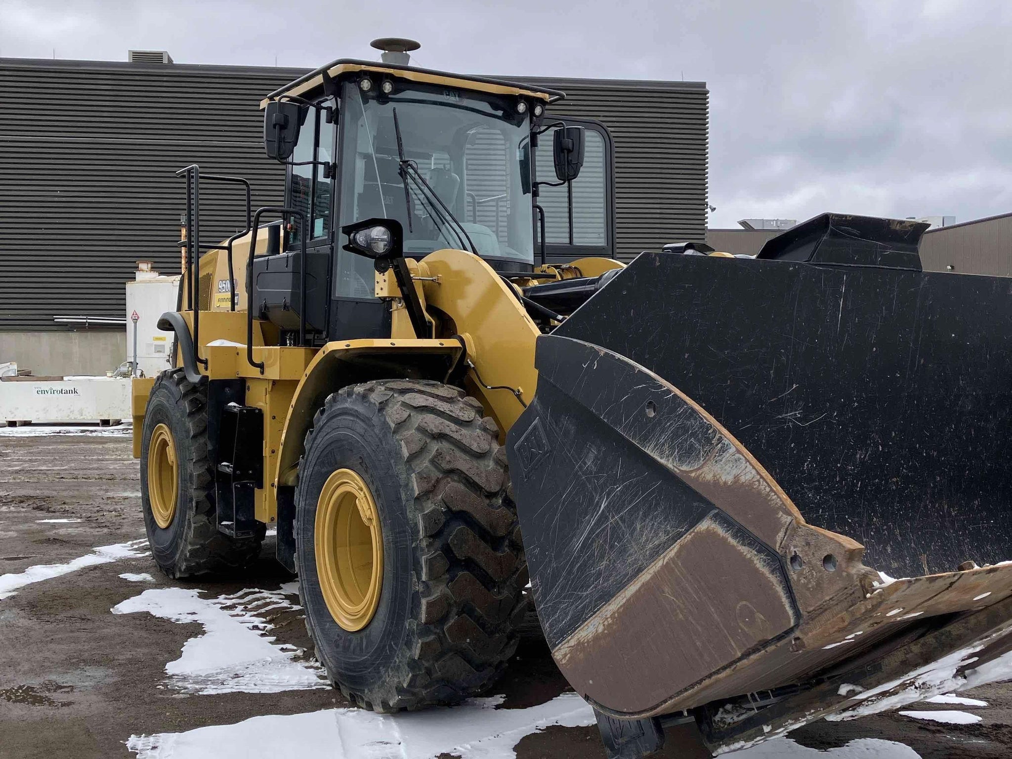 2023 Caterpillar 950M Wheel Loader