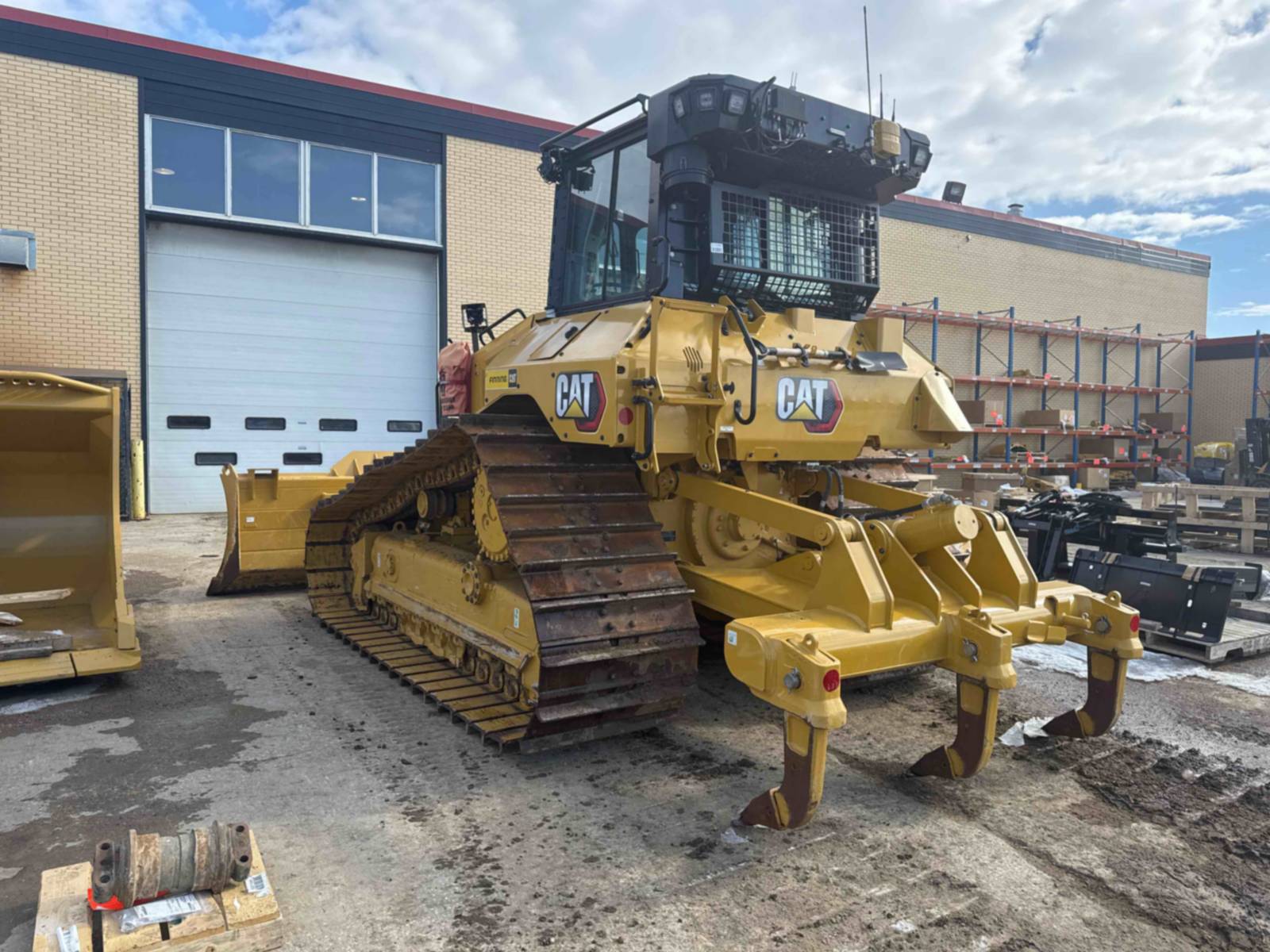 2023 Caterpillar D5 LGP Dozer