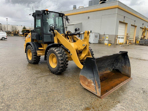 2024 Caterpillar 908 Wheel Loader